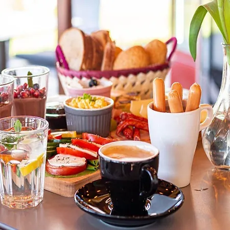 Cottages, Air Conditioning, Pool *