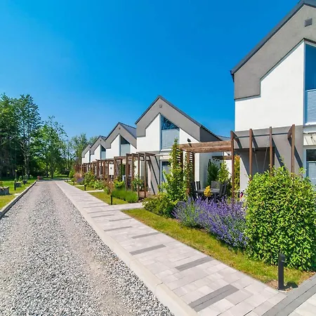 Cottages, Air Conditioning, Pool نيخوجة