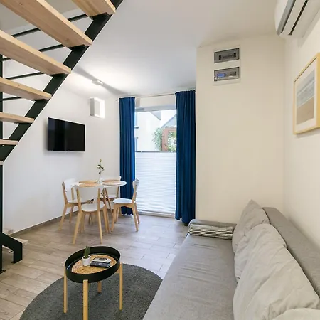 Cottages, Air Conditioning, Pool *